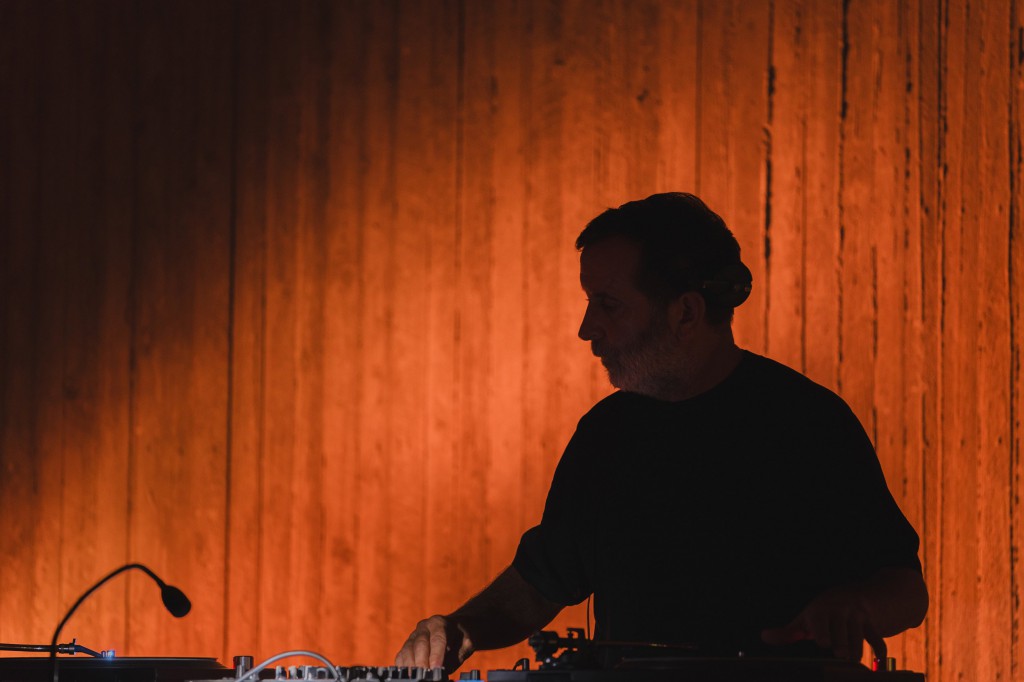 sota+la+llum+tem+tem20+teatre+el+musical+ricardo+ruiz+sergi+palau+fran+campos+fotografia+vj+dj+experimental+foto+raul+sanchez